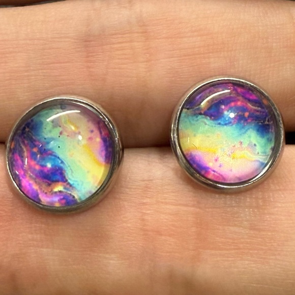 Jewelry - 2/$29 or 3/$39 NWOT Iridescent Galaxy Print Stud Earrings